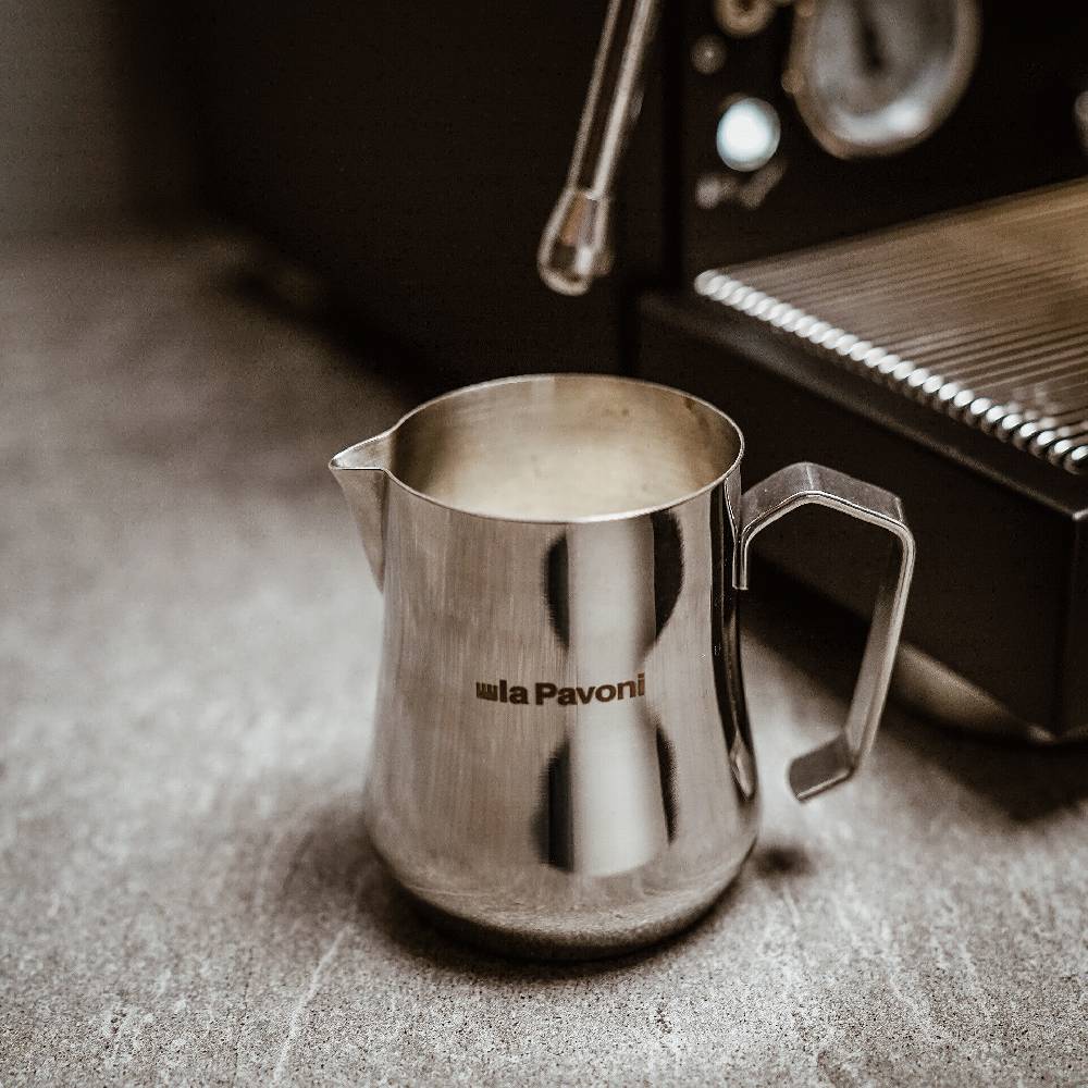 La Pavoni Lattiera 35 cl con logo Soddisfazione Garantita