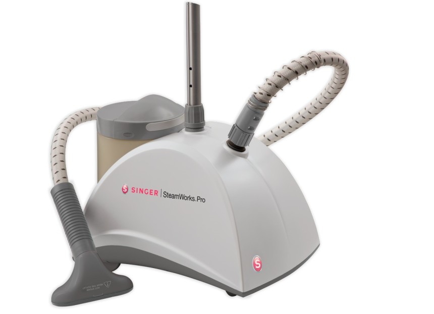 Shopty Stiratrice a vapore verticale Singer SWP2 - Generatore per rifinitura tessuti e indumenti - caldaia da 2 5 - Steamworks Pro Convenienza