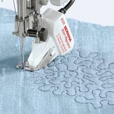 Shopty Macchina per cucire Bernina 590 Online