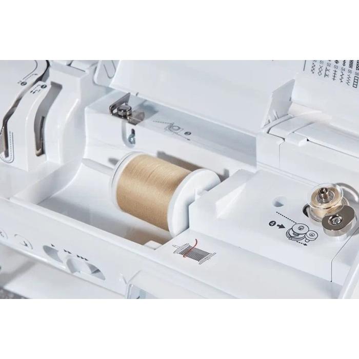 Shopty Macchina per cucire e ricamare Brother NV2700 Italia